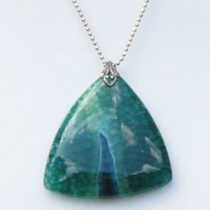 Dragon Vein Agate Necklace
